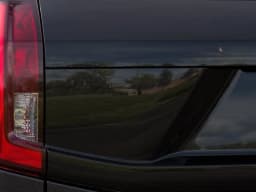 Ford Expedition Active 4x4 2027 — side view