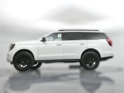 Ford Expedition Active 4x4 2026 — side view