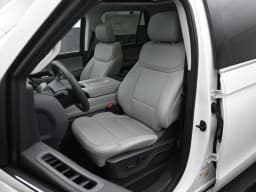Ford Expedition Active 4x4 2026 — side view