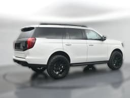 Ford Expedition Active 4x4 2026 — side view