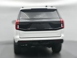 Ford Expedition Active 4x4 2026 — side view