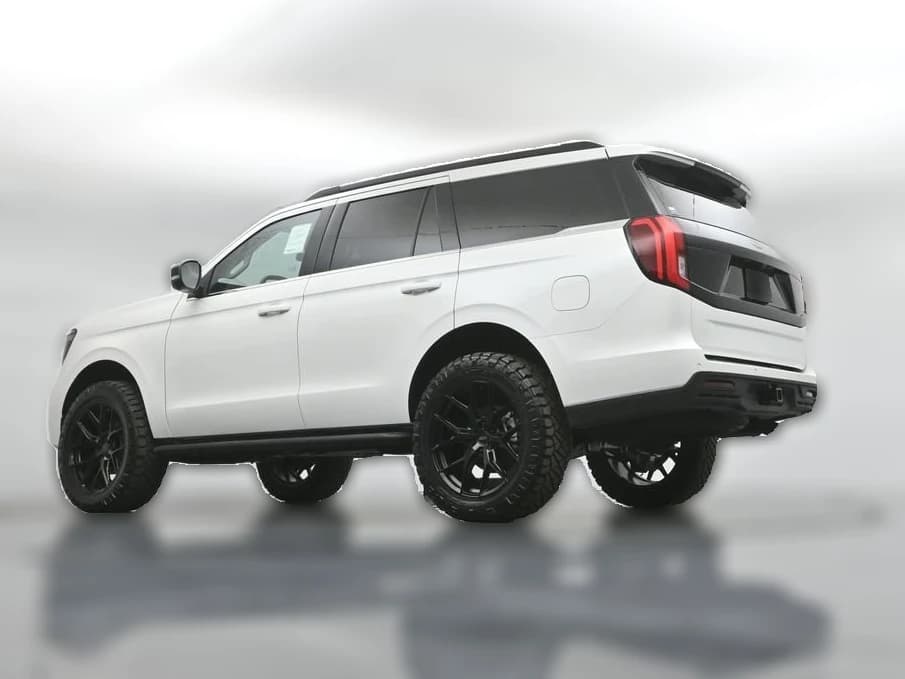 Ford Expedition Active 4x4 2026 — side view
