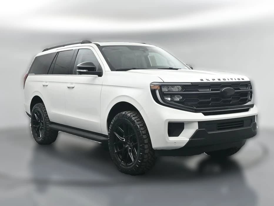 Ford Expedition Active 4x4 2026 — side view
