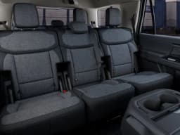 Ford Expedition Active 4x4 2027 — side view