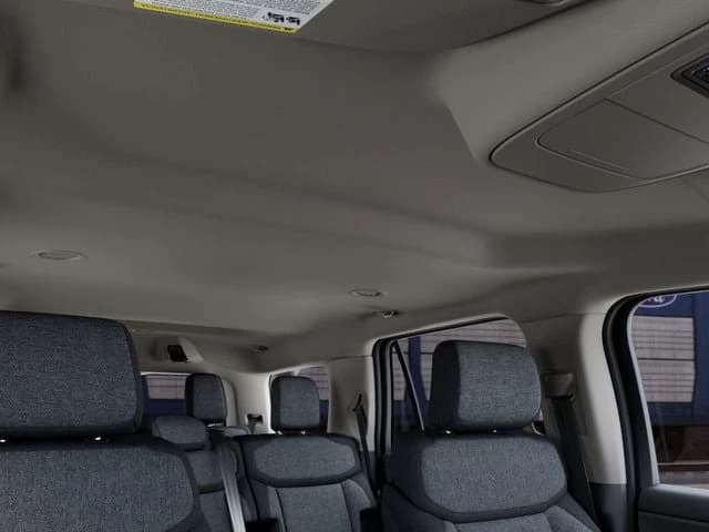 Ford Expedition Active 4x4 2027 — side view