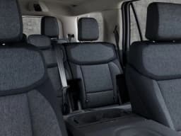 Ford Expedition Active 4x4 2027 — side view