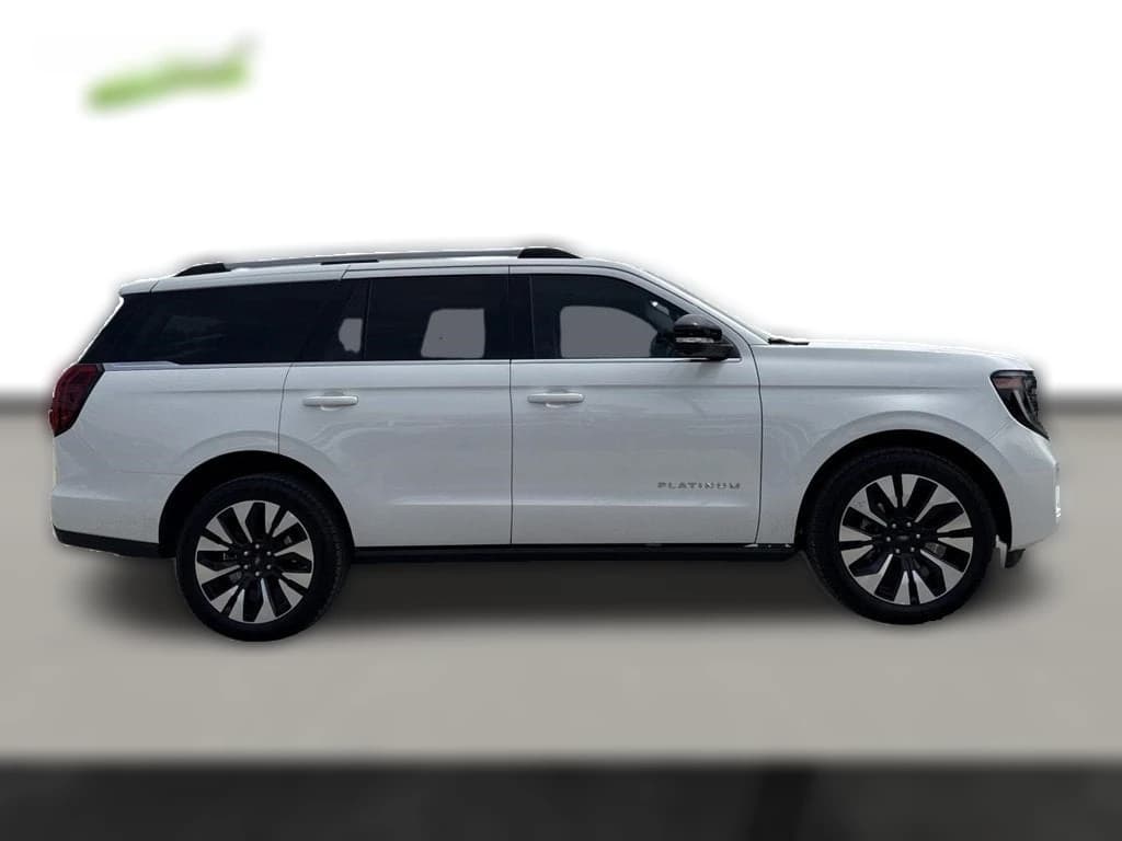 Ford Expedition Platinum 4x4 2026 — side view