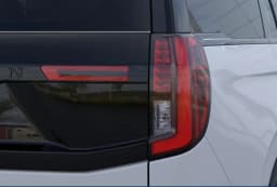 Ford Expedition Platinum 4x4 2026 — side view