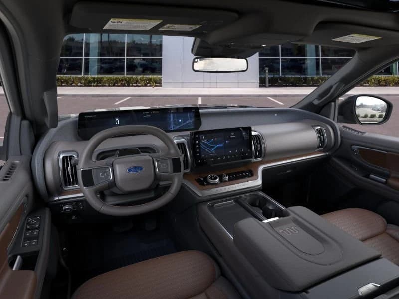 Ford Expedition King Ranch 4x4 2026 — side view