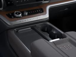 Ford Expedition King Ranch 4x4 2026 — side view
