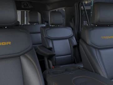 Ford Expedition Tremor 4x4 2025 — side view