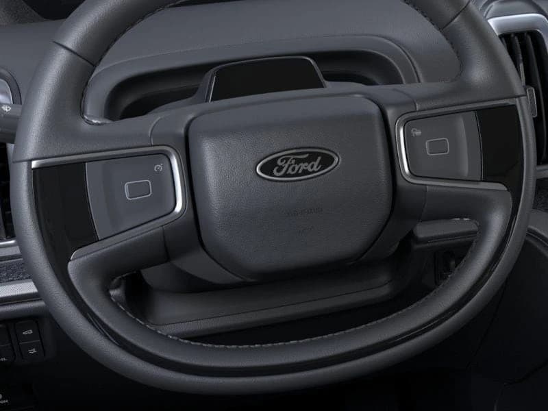 Ford Expedition Tremor 4x4 2025 — side view