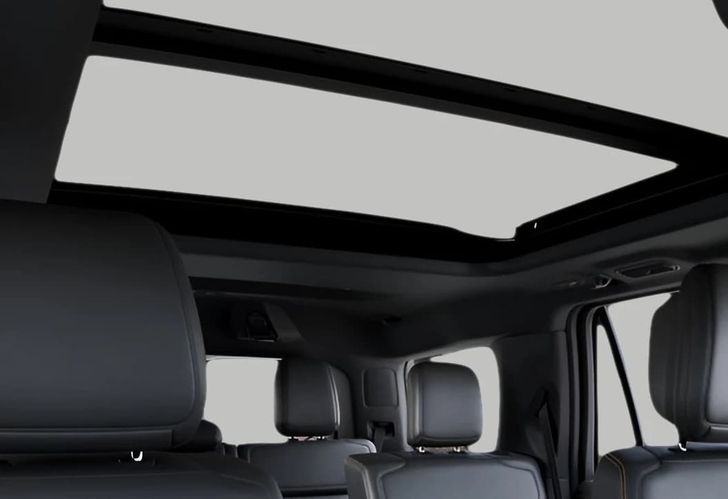 Ford Expedition Tremor 4x4 2027 — side view