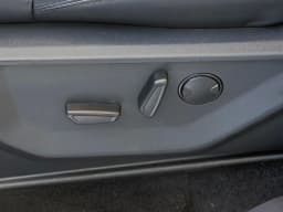 Ford Expedition Tremor 4x4 2026 — side view