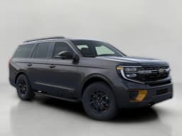Ford Expedition Tremor 4x4 2026 — side view