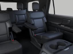 Ford Expedition Tremor 4x4 2026 — side view