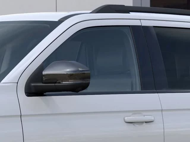 Ford Expedition Tremor 4x4 2027 — side view