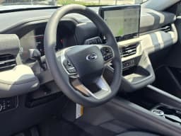 Ford Explorer Active w/100A Pkg RWD 2026 — side view