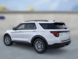 Ford Explorer Active w/100A Pkg RWD 2026 — side view