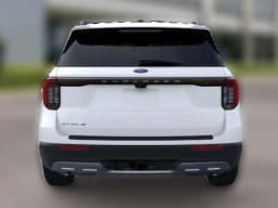 Ford Explorer Active w/200A Pkg RWD 2026 — side view