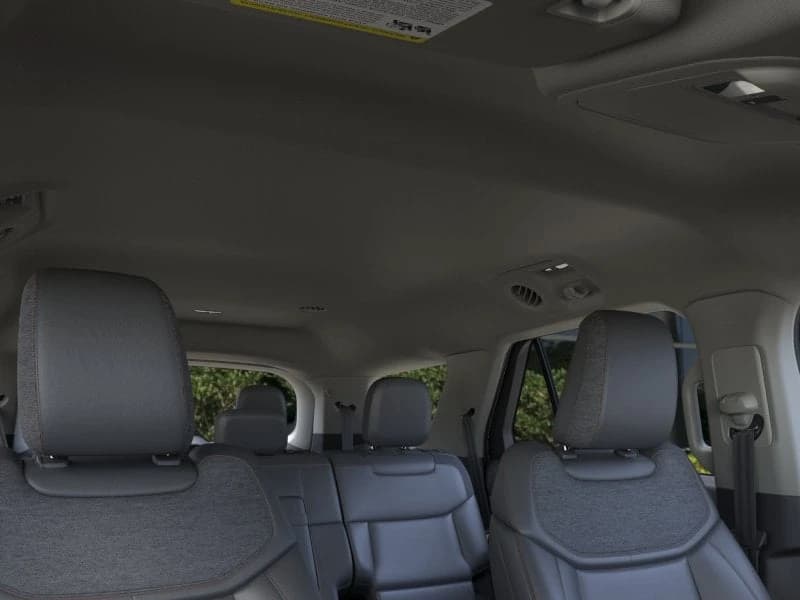 Ford Explorer Active w/200A Pkg RWD 2026 — side view
