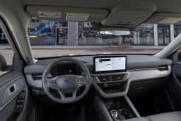 Ford Explorer Active w/100A Pkg RWD 2026 — side view