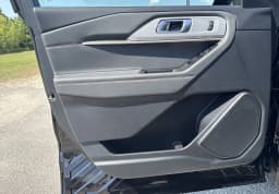 Ford Explorer Active w/200A Pkg RWD 2026 — side view