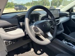 Ford Explorer Active w/200A Pkg RWD 2026 — side view