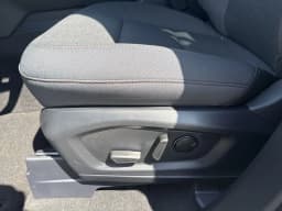 Ford Explorer Active w/200A Pkg RWD 2026 — side view