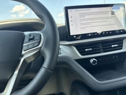 Ford Explorer Active w/200A Pkg RWD 2026 — side view