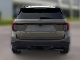 Ford Explorer ST-Line RWD 2026 — side view