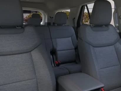Ford Explorer Active w/200A Pkg 4WD 2026 — side view