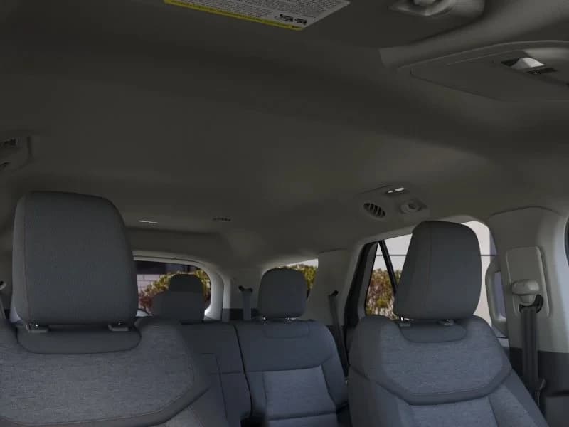 Ford Explorer Active w/200A Pkg 4WD 2026 — side view