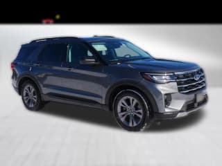Ford Explorer Active w/200A Pkg 4WD