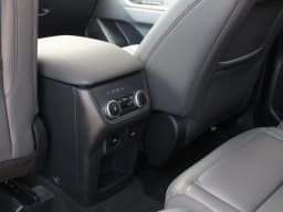 Ford Explorer Active w/200A Pkg 4WD 2026 — side view