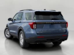 Ford Explorer Active w/100A Pkg 4WD 2027 — side view