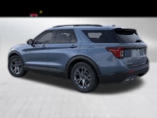 Ford Explorer Active w/200A Pkg 4WD