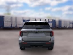 Ford Explorer Active w/200A Pkg 4WD 2026 — side view