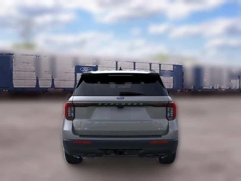 Ford Explorer Active w/200A Pkg 4WD 2026 — side view