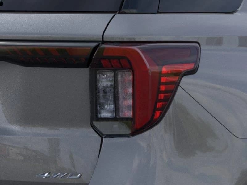 Ford Explorer Active w/200A Pkg 4WD 2026 — side view