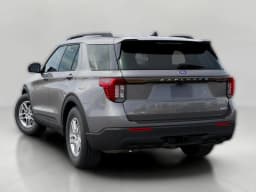 Ford Explorer Active w/100A Pkg 4WD 2027 — side view