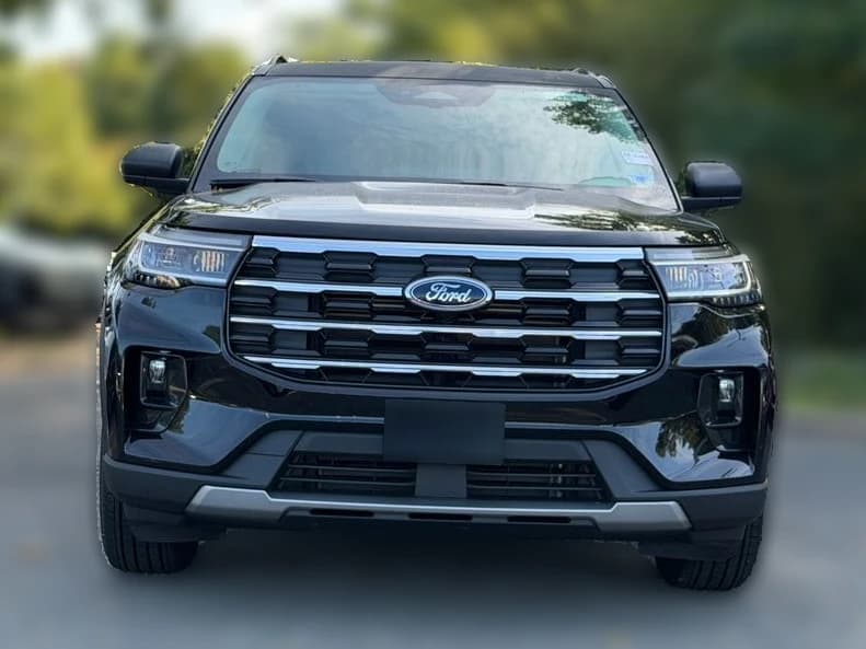 Ford Explorer Active w/200A Pkg 4WD 2026 — side view