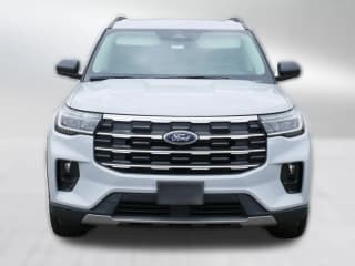Ford Explorer Active w/200A Pkg 4WD