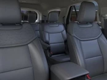 Ford Explorer Active w/200A Pkg 4WD 2026 — side view