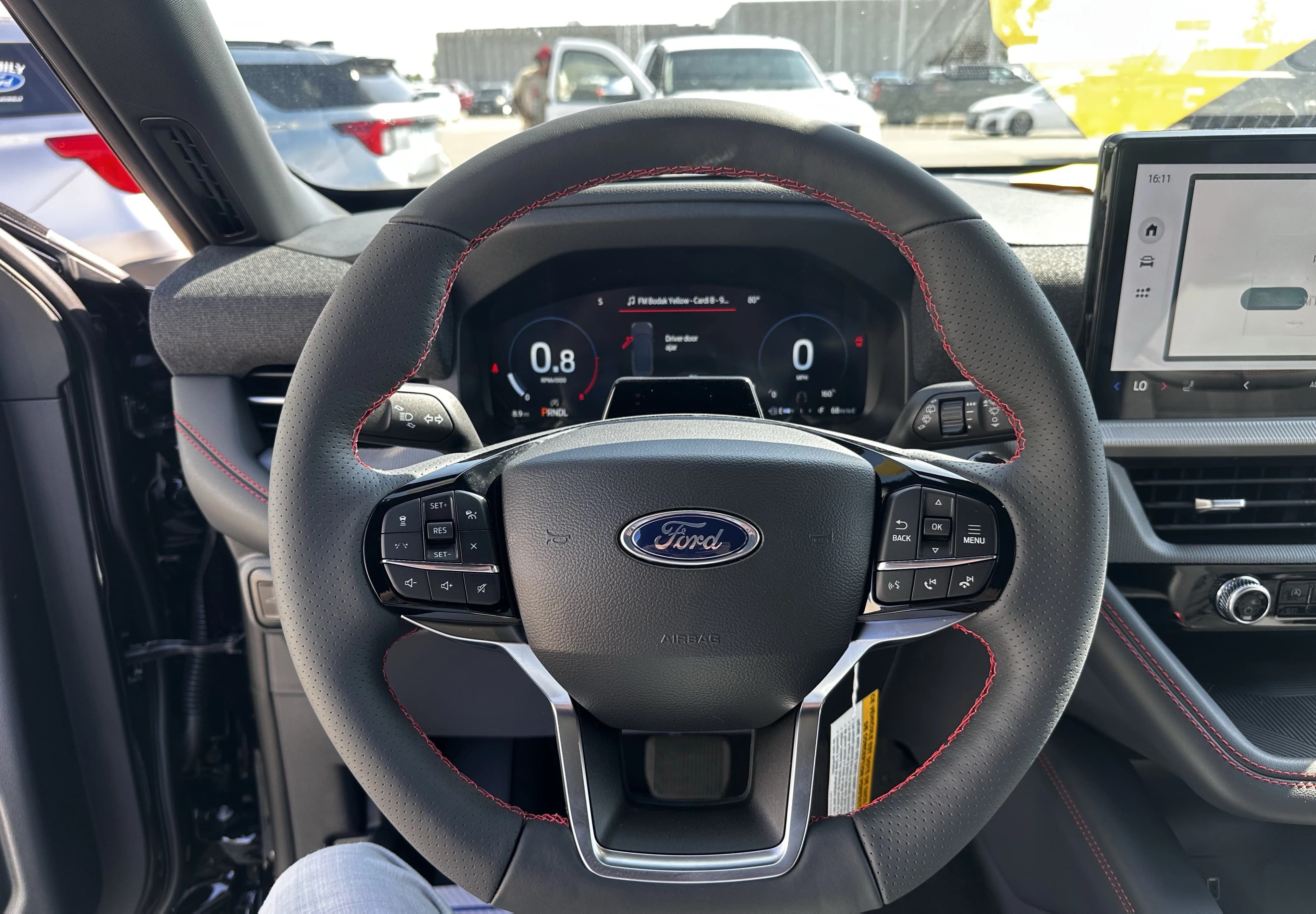 Ford Explorer ST-Line 4WD 2026 — side view