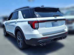 Ford Explorer ST RWD 2025 — side view