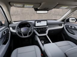 Ford Explorer Platinum 4WD 2027 — side view