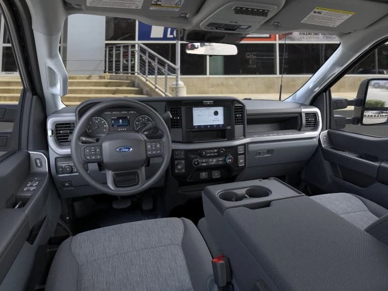 Ford Super Duty F-250 SRW XL 4WD Crew Cab 6.75' Box 2026 — side view