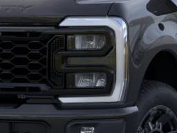 Ford Super Duty F-250 SRW XL 4WD Crew Cab 6.75' Box 2026 — side view