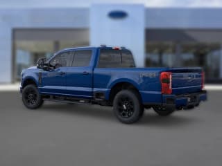 Ford Super Duty F-250 SRW LARIAT 4WD Crew Cab 6.75' Box